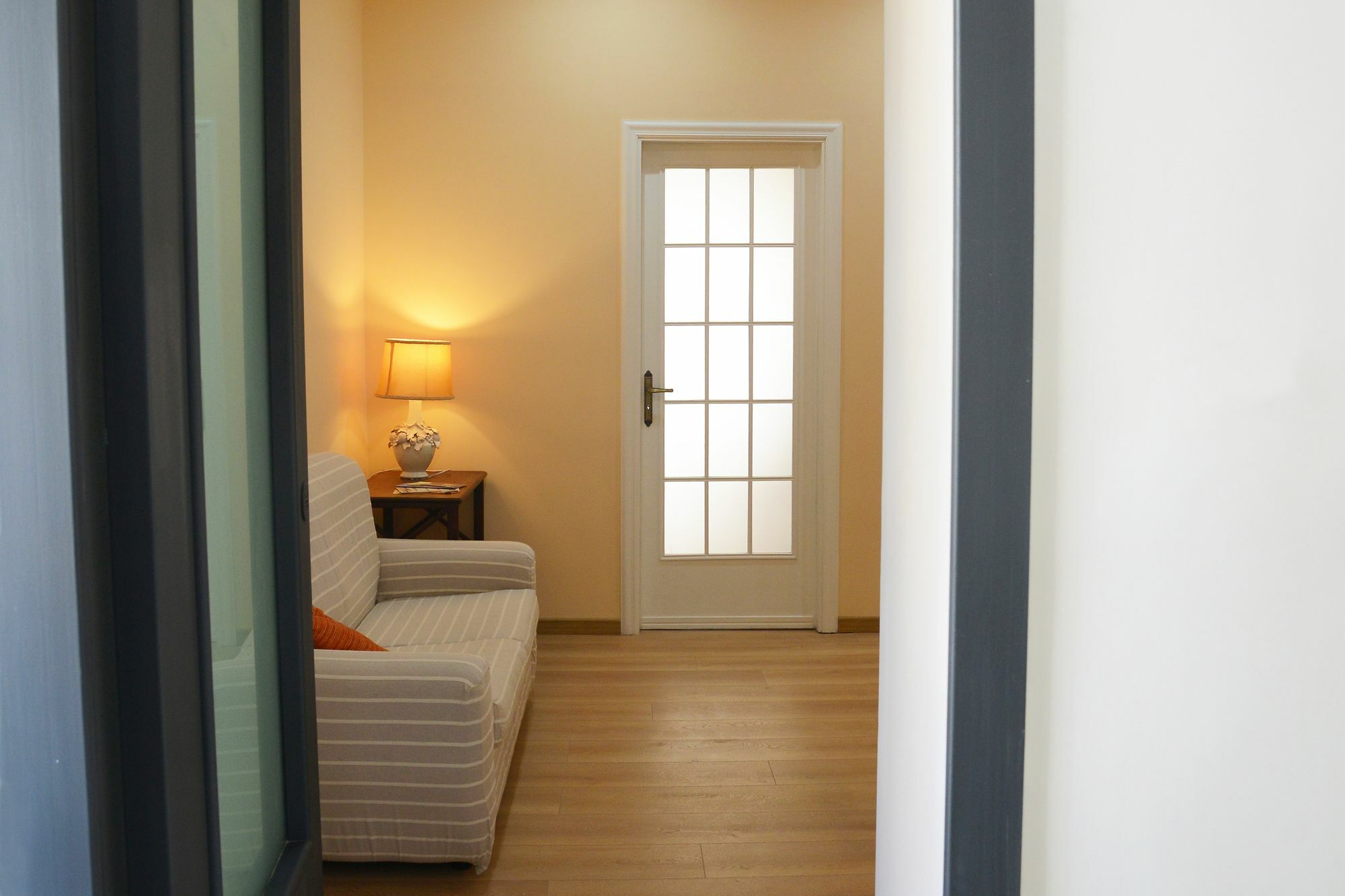 Donnaregina Boutique Apartment Napoli Dış mekan fotoğraf