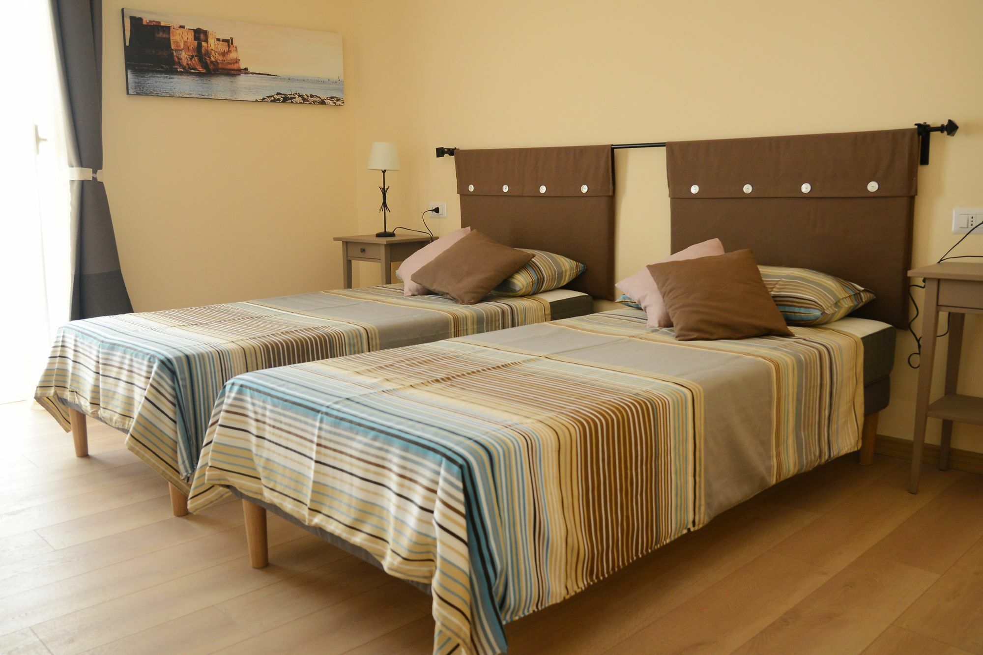 Donnaregina Boutique Apartment Napoli Dış mekan fotoğraf